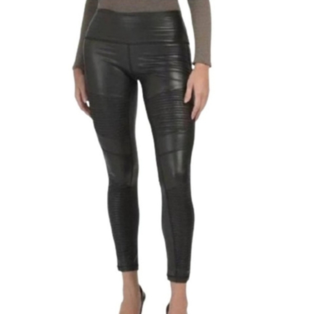 7 For All Mankind Black Faux Leather Moto Leggings M